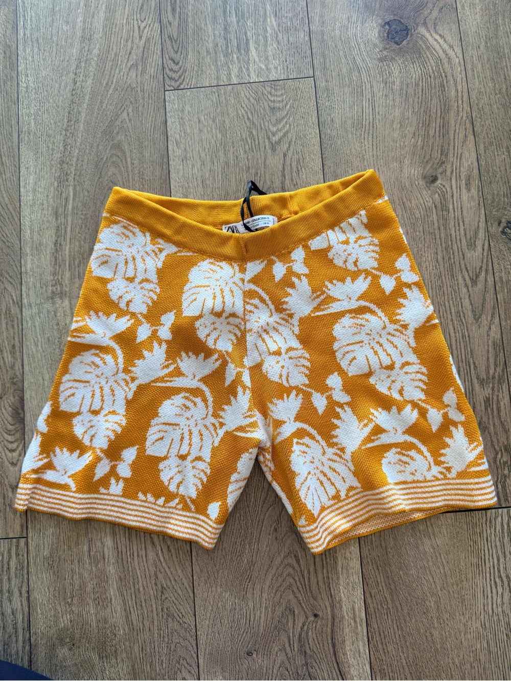 Zara Collection 07 Season S/S 2020 Girls Orange & White Knit Shorts Size 8-9 NWT